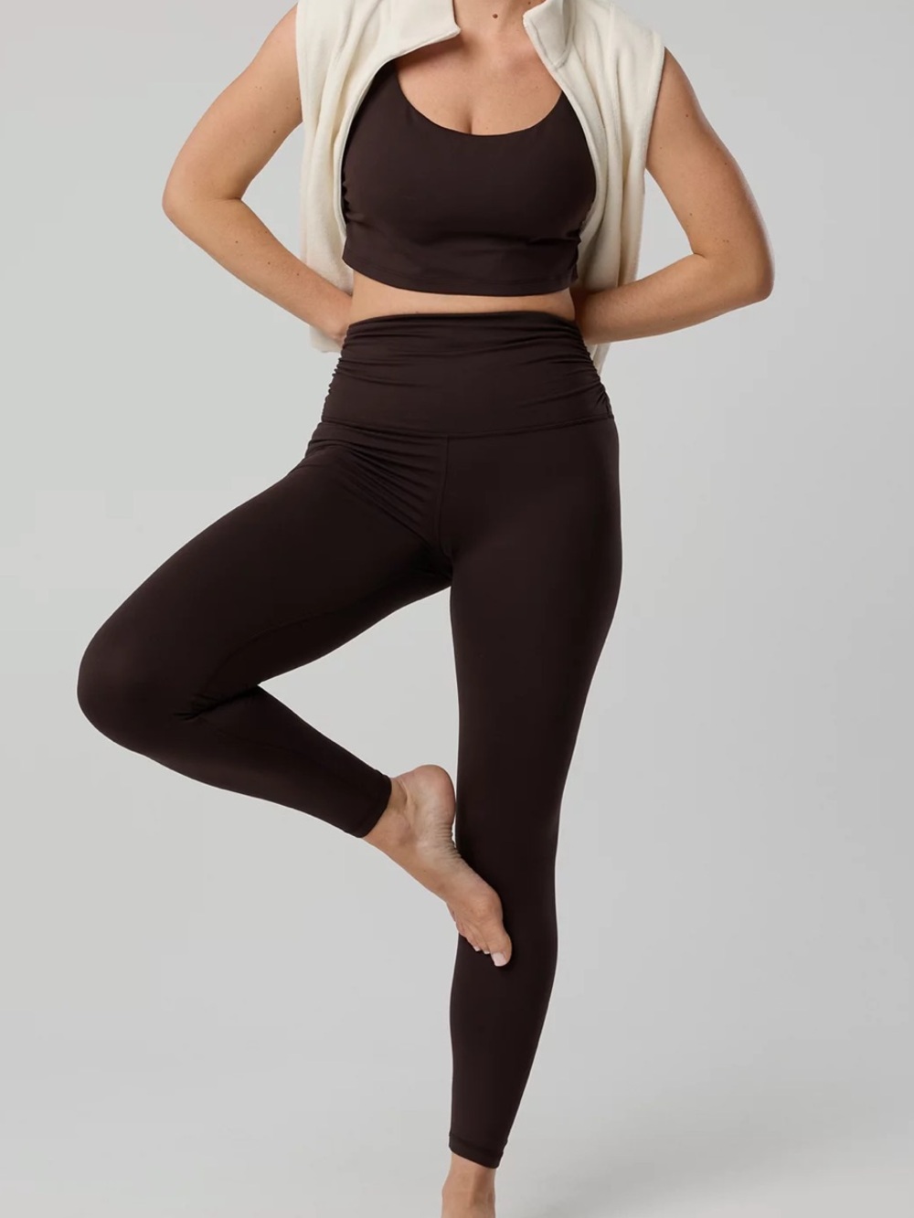 Aerie OFFLINE Hugger Ruched Full Length Leggings - Deep Earth Brown Small Long